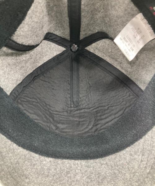 GOODENOUGH（）GOODENOUGH (グッドイナフ) FELT WAPPEN B.B CAP/フェルトワッペンキャップ グレーの古着・服飾アイテム