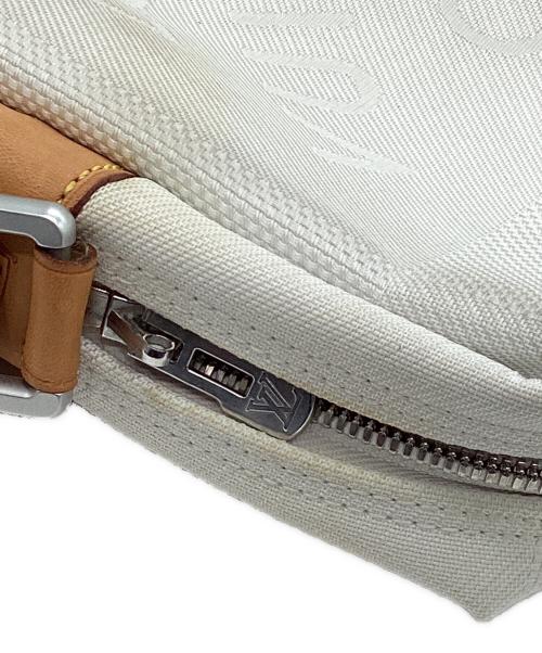 LOUIS VUITTON（ルイ ヴィトン）LOUIS VUITTON (ルイ ヴィトン) ダミエ ジェアン ウェザリー/ショルダーバッグ ホワイトの古着・服飾アイテム