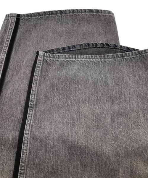 EMOELLE（エモエレ）EMOELLE (エモエレ) デニムパンツ/ドレスデニムパンツ グレー サイズ:36の古着・服飾アイテム