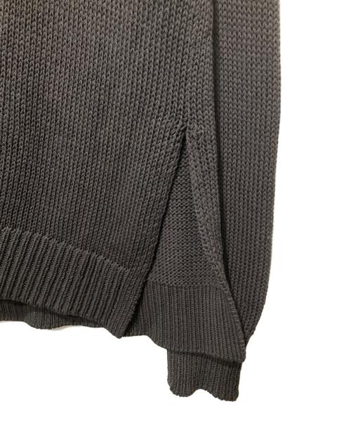 CHAOS（カオス）CHAOS (カオス) シルクコンリリーVネックプルオーバー ニット グレー サイズ:Fの古着・服飾アイテム