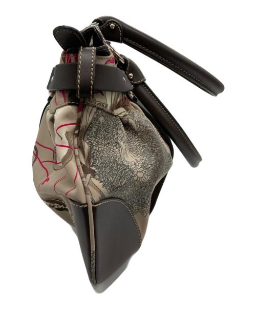 Salvatore Ferragamo（サルヴァトーレ フェラガモ）Salvatore Ferragamo (サルヴァトーレ フェラガモ) サバンナ アニマル ハンドバッグ/トートバッグ ベージュの古着・服飾アイテム