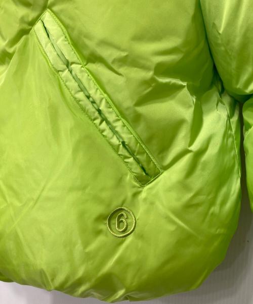 MM6 Maison Margiela（エムエムシックスメゾンマルジェラ）MM6 Maison Margiela (エムエムシックスメゾンマルジェラ) Kids & Junior バックブランドロゴダウンジャケット グリーン サイズ:16Yの古着・服飾アイテム