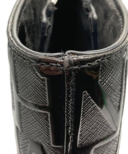 ARMANI EXCHANGE（アルマーニ エクスチェンジ）ARMANI EXCHANGE (アルマーニ エクスチェンジ) エナメルトートバッグ ブラックの古着・服飾アイテム