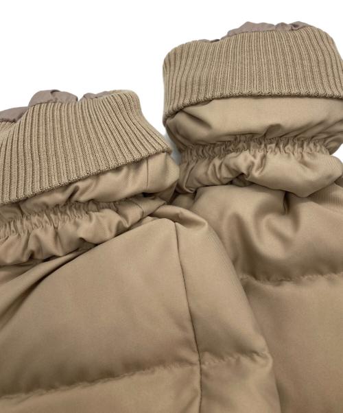 INDIVI（インディヴィ）INDIVI (インディヴィ) ダウンコート/エコファーダウンジャケット ベージュ サイズ:12の古着・服飾アイテム