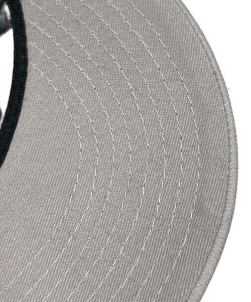 SUPREME（シュプリーム）SUPREME (シュプリーム) New Era (ニューエラ) XLIV キャップ グレーの古着・服飾アイテム