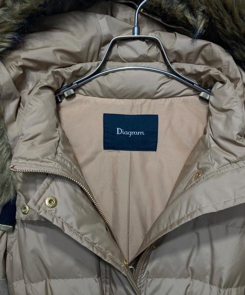 Diagram（ダイアグラム）Diagram (ダイアグラム) フェイクファーリブ袖ロングダウンコート ベージュ サイズ:36の古着・服飾アイテム