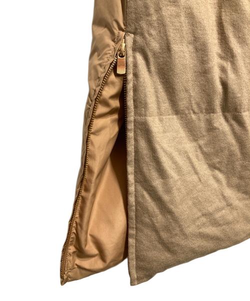 Diagram（ダイアグラム）Diagram (ダイアグラム) フェイクファーリブ袖ロングダウンコート ベージュ サイズ:36の古着・服飾アイテム