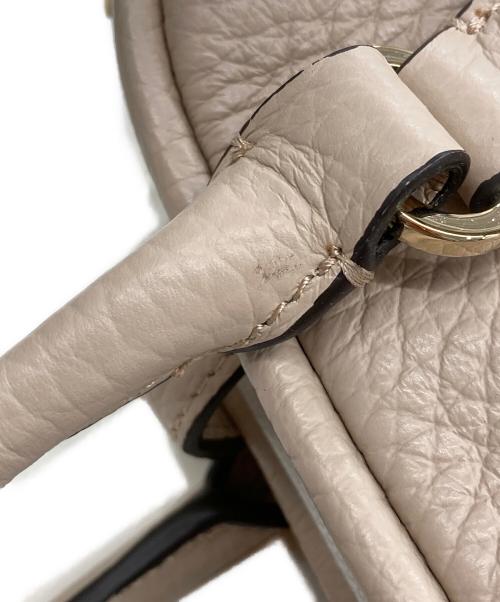 FURLA（フルラ）FURLA (フルラ) シリSサッチェル2WAYショルダーバッグ ベージュ×ホワイトの古着・服飾アイテム