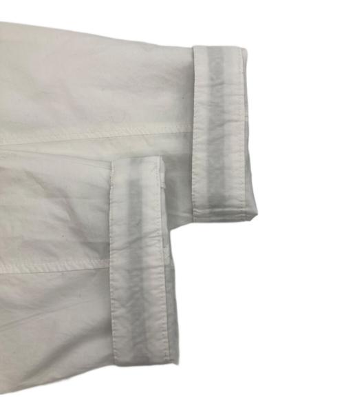 YUNI（ユニ）YUNI (ユニ) 刺繍タック シャツワンピース ホワイト サイズ:freeの古着・服飾アイテム