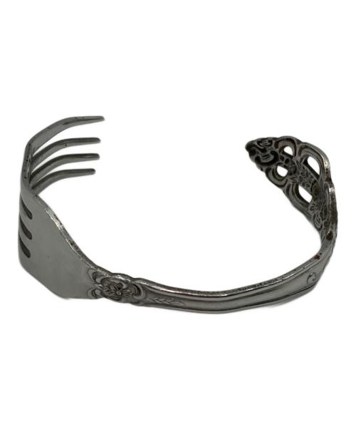 USED（ユーズド）USED (ユーズド) フォークバングル シルバーの古着・服飾アイテム