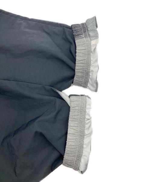 stussy（ステューシー）stussy (ステューシー) 8ボール ビーチシェルジャケット ホワイト×ブラック サイズ:Sの古着・服飾アイテム