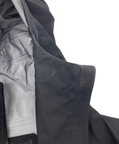 THE NORTH FACE（ザ ノース フェイス）THE NORTH FACE (ザ ノース フェイス) アップスロージャケット/Upthrow Jacket ブラック サイズ:Sの古着・服飾アイテム