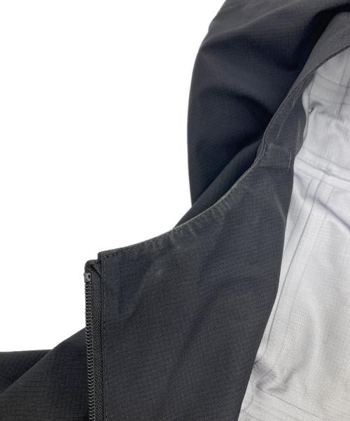 THE NORTH FACE（ザ ノース フェイス）THE NORTH FACE (ザ ノース フェイス) アップスロージャケット/Upthrow Jacket ブラック サイズ:Sの古着・服飾アイテム