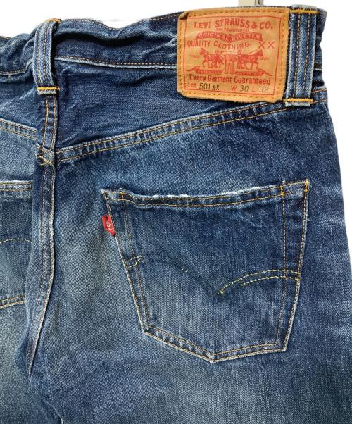 LEVI'S（リーバイス）LEVI'S (リーバイス) 501XXデニムパンツ インディゴ サイズ:W30L32の古着・服飾アイテム