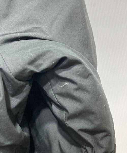 WILD THINGS（ワイルドシングス）WILD THINGS (ワイルドシングス) BEAUTY&YOUTH UNITED ARROWS (ビューティーアンドユースユナイテッドアローズ) BEAUTY&YOUTH別注 モンスターパーカー/プリマロフト ブラック サイズ:Lの古着・服飾アイテム