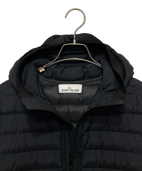 STONE ISLAND（ストーンアイランド）STONE ISLAND (ストーンアイランド) Garment Dyed Down Jacket /フーデッドダウンジャケット ブラック サイズ:Lの古着・服飾アイテム