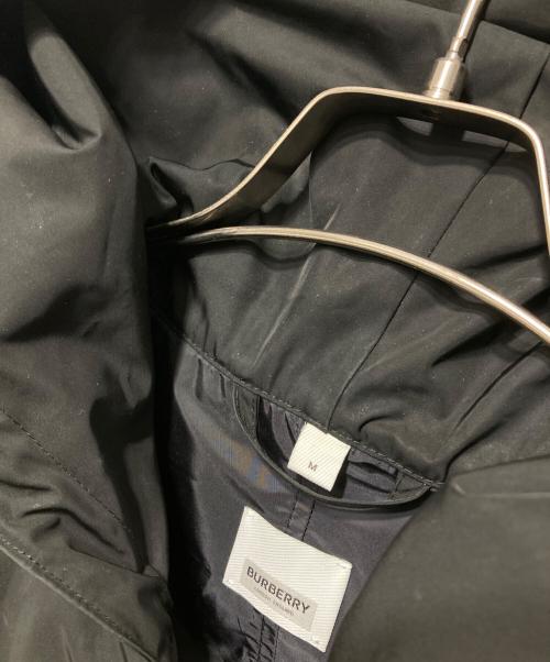 BURBERRY（バーバリー）BURBERRY (バーバリー) ロゴ フーデッドジャケット ブラック サイズ:Mの古着・服飾アイテム