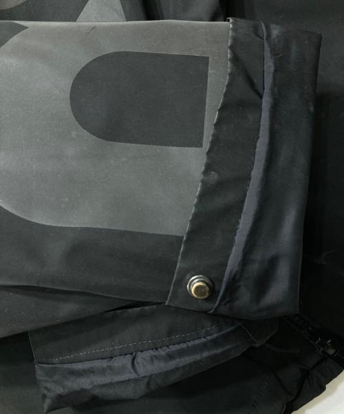 BURBERRY（バーバリー）BURBERRY (バーバリー) ロゴ フーデッドジャケット ブラック サイズ:Mの古着・服飾アイテム