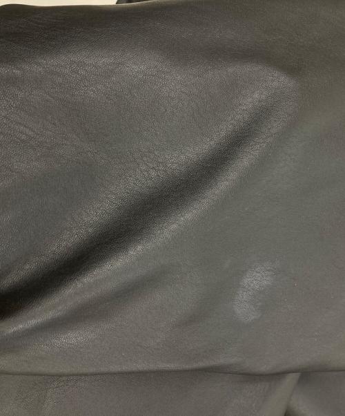 adidas（アディダス）adidas (アディダス) プレザー ボンバー 合成ダウンジャケット ブラック サイズ:Ｌの古着・服飾アイテム