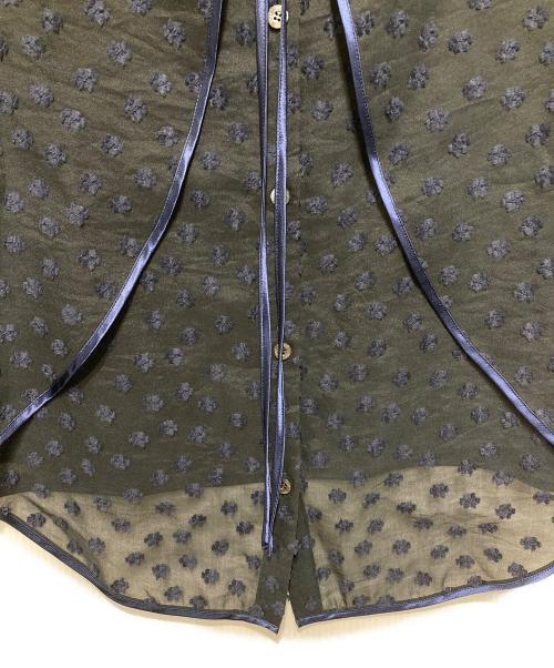 yori shirocon（ヨリ シロコン）yori shirocon (ヨリ シロコン) フローラバックリボンブラウス ネイビー サイズ:34の古着・服飾アイテム