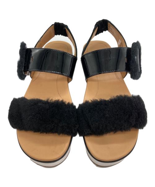 UGG（アグ）UGG (アグ) ル フラッフサンダル/ Le Fluff ブラック サイズ:24の古着・服飾アイテム