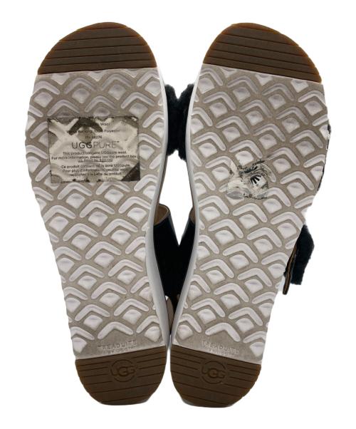 UGG（アグ）UGG (アグ) ル フラッフサンダル/ Le Fluff ブラック サイズ:24の古着・服飾アイテム