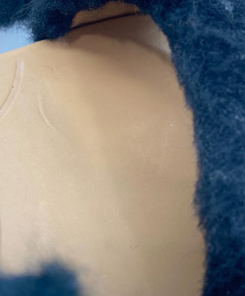 UGG（アグ）UGG (アグ) ル フラッフサンダル/ Le Fluff ブラック サイズ:24の古着・服飾アイテム