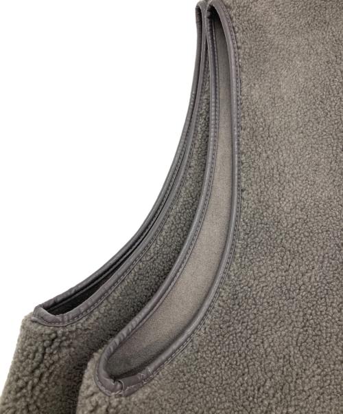 anana（アナナ）anana (アナナ) リバーシブルボアベスト グレー サイズ:Fの古着・服飾アイテム