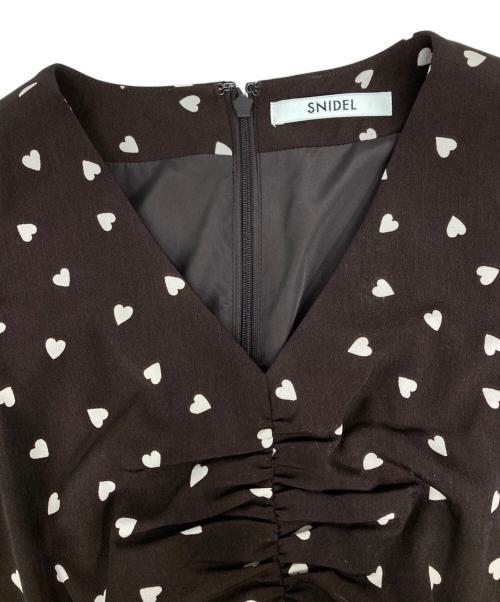 Snidel（スナイデル）Snidel (スナイデル) ハートプリントワンピース ブラウン サイズ:Sの古着・服飾アイテム
