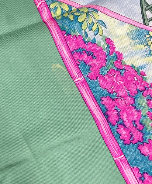 HERMES（エルメス）HERMES (エルメス) GIVERNY モネの庭/カレ90 グリーンの古着・服飾アイテム