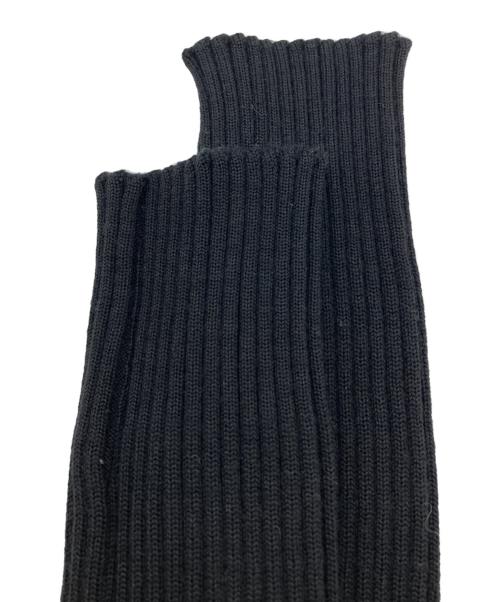 伊太利屋（イタリヤ）伊太利屋 (イタリヤ) ハイネックリーフ刺繍ツイードニット ブラック サイズ:9A2の古着・服飾アイテム