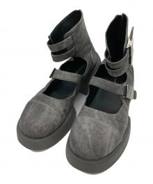 CHARLES & KEITH（チャールズアンドキース）の古着「Robbie/アンクルストラップチャンキーメリージェーンブーツ」｜グレー