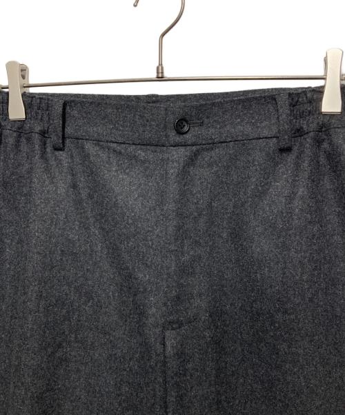 COMME des GARCONS HOMME DEUX（コムデギャルソン オム ドゥ）COMME des GARCONS HOMME DEUX (コムデギャルソン オム ドゥ) 25FW / DP-P042 / ウールナイロンフラノ / Wool-Nylon Flannel グレー サイズ:Lの古着・服飾アイテム