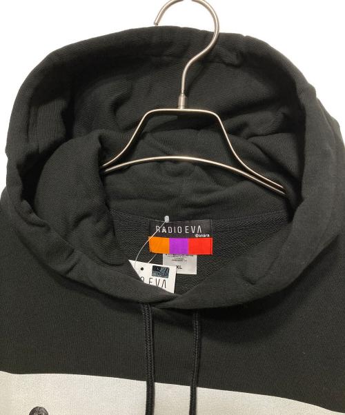 RADIO EVA（ラヂオエヴァ）RADIO EVA (ラヂオエヴァ) プリントパーカー/EVA ブラック サイズ:XLの古着・服飾アイテム