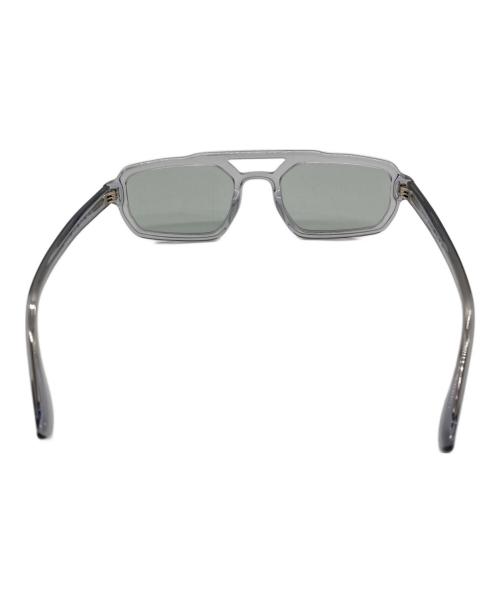 EMPORIO ARMANI（エンポリオ アルマーニ）EMPORIO ARMANI (エンポリオ アルマーニ) クリアフレームサングラス グレー サイズ:53-22-145の古着・服飾アイテム