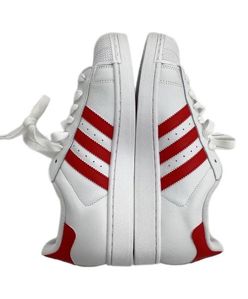 adidas（アディダス）adidas (アディダス) SUPERSTAR II ホワイト×レッド サイズ:26の古着・服飾アイテム