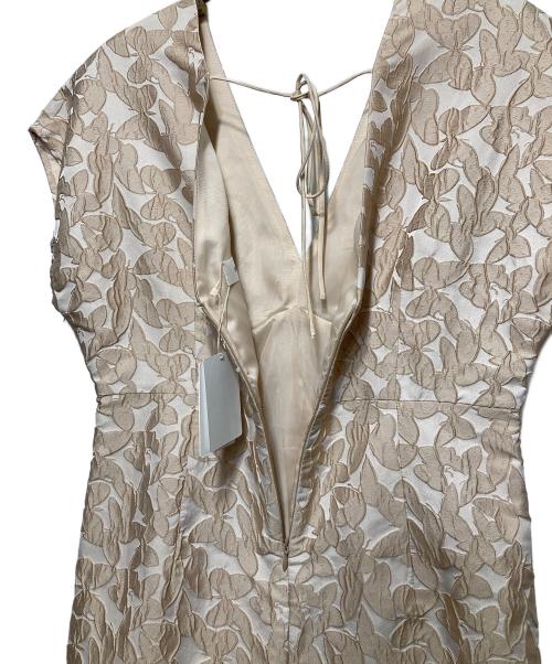 SOUAIRE（ソアール）SOUAIRE (ソアール) ノースリーブワンピース ベージュ サイズ:Mの古着・服飾アイテム