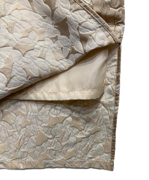 SOUAIRE（ソアール）SOUAIRE (ソアール) ノースリーブワンピース ベージュ サイズ:Mの古着・服飾アイテム