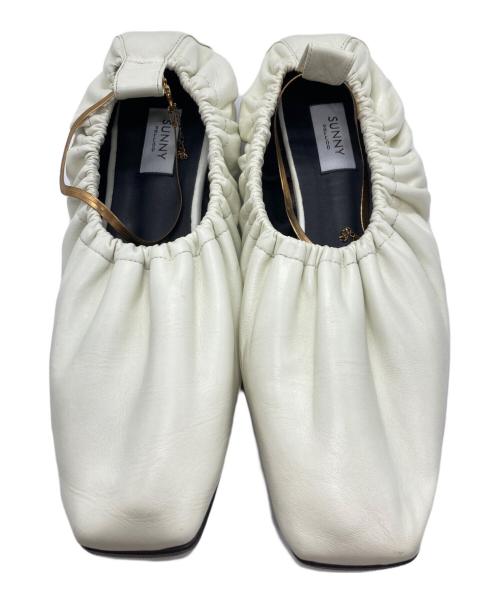 PELLICO SUNNY（ペリーコサニー）PELLICO SUNNY (ペリーコサニー) ギャザーバレーシューズ ホワイト サイズ:39の古着・服飾アイテム