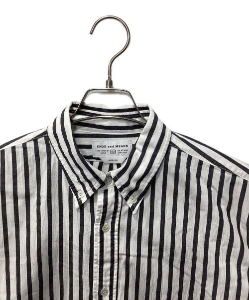 ENDS and MEANS（エンズアンド ミーンズ）ENDS and MEANS (エンズアンド ミーンズ) ストライプシャツ ホワイト×グレー サイズ:Mの古着・服飾アイテム