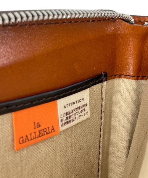 La GALLERIA（ラ・ガレリア）La GALLERIA (ラ・ガレリア) ラウンドファスナー財布 ブラウンの古着・服飾アイテム