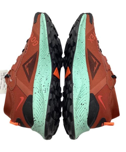 NIKE（ナイキ）NIKE (ナイキ) ペガサス トレイル 3 ゴア-テックス/ローカットスニーカー レッド サイズ:26.5の古着・服飾アイテム