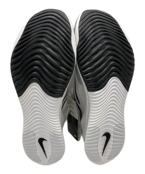 NIKE（ナイキ）NIKE (ナイキ) ZOOMX STREAKFLY/ローカットスニーカー ホワイト サイズ:26.5の古着・服飾アイテム