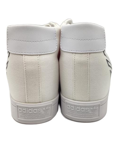 adidas（アディダス）adidas (アディダス) COURTVANTAGE HEEL/コートバンテージ ヒール ホワイト サイズ:24.0の古着・服飾アイテム