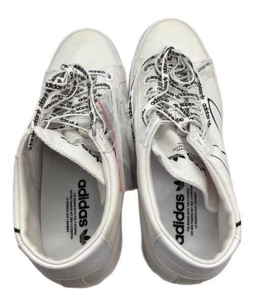 adidas（アディダス）adidas (アディダス) COURTVANTAGE HEEL/コートバンテージ ヒール ホワイト サイズ:24.0の古着・服飾アイテム