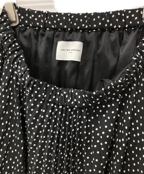 UNITED ARROWS TOKYO（ユナイテッドアローズトウキョウ）UNITED ARROWS TOKYO (ユナイテッドアローズトウキョウ) ドットスカート ブラック サイズ:38の古着・服飾アイテム