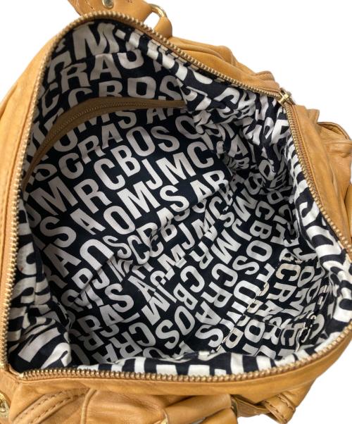 Marc by Marc Jacobs（マークバイマークジェイコブス）Marc by Marc Jacobs (マークバイマークジェイコブス) ハンドバッグ ブラウンの古着・服飾アイテム