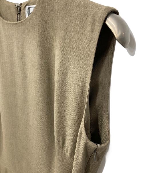 laubeblanc（ローブ ブラン）laubeblanc (ローブ ブラン) ノースリーブワンピース/Belted Pleats Dress ブラウン サイズ:Mの古着・服飾アイテム