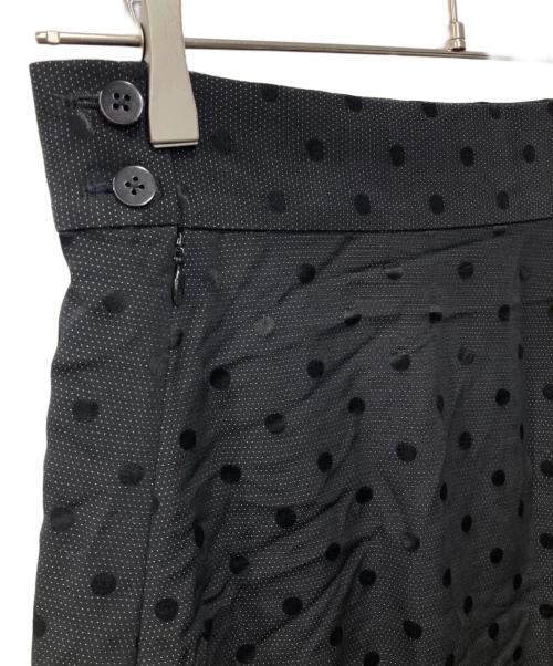 BACCA（バッカ）BACCA (バッカ) シャドードット ロングセミタイトスカート ブラック サイズ:36の古着・服飾アイテム