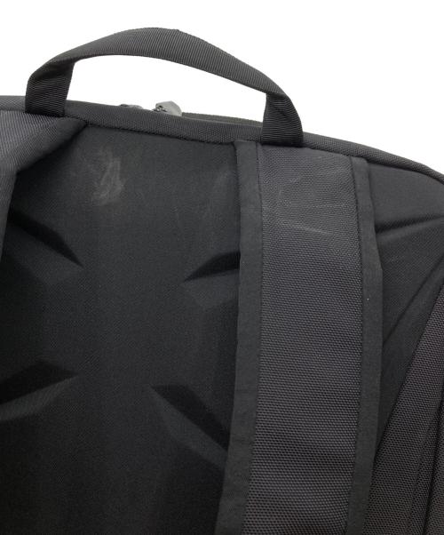 THE NORTH FACE（ザ ノース フェイス）THE NORTH FACE (ザ ノース フェイス) リュック/シャトル デイパック ブラックの古着・服飾アイテム